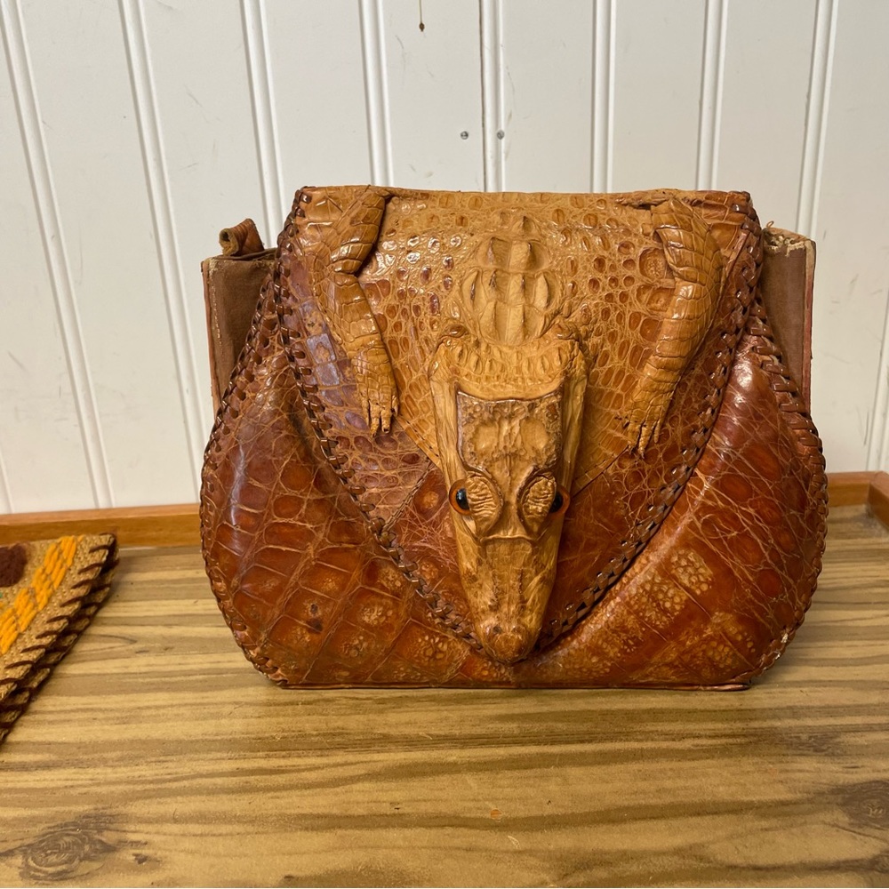 Vintage rare genuine alligator 1940’s clutch